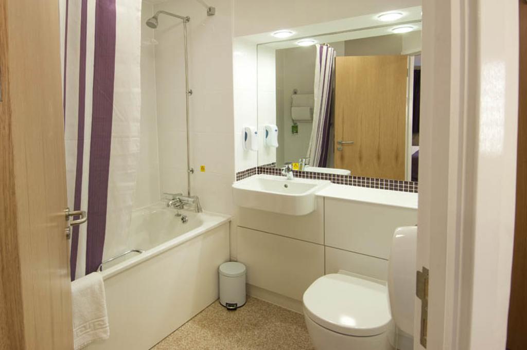 Premier Inn Portishead Buitenkant foto