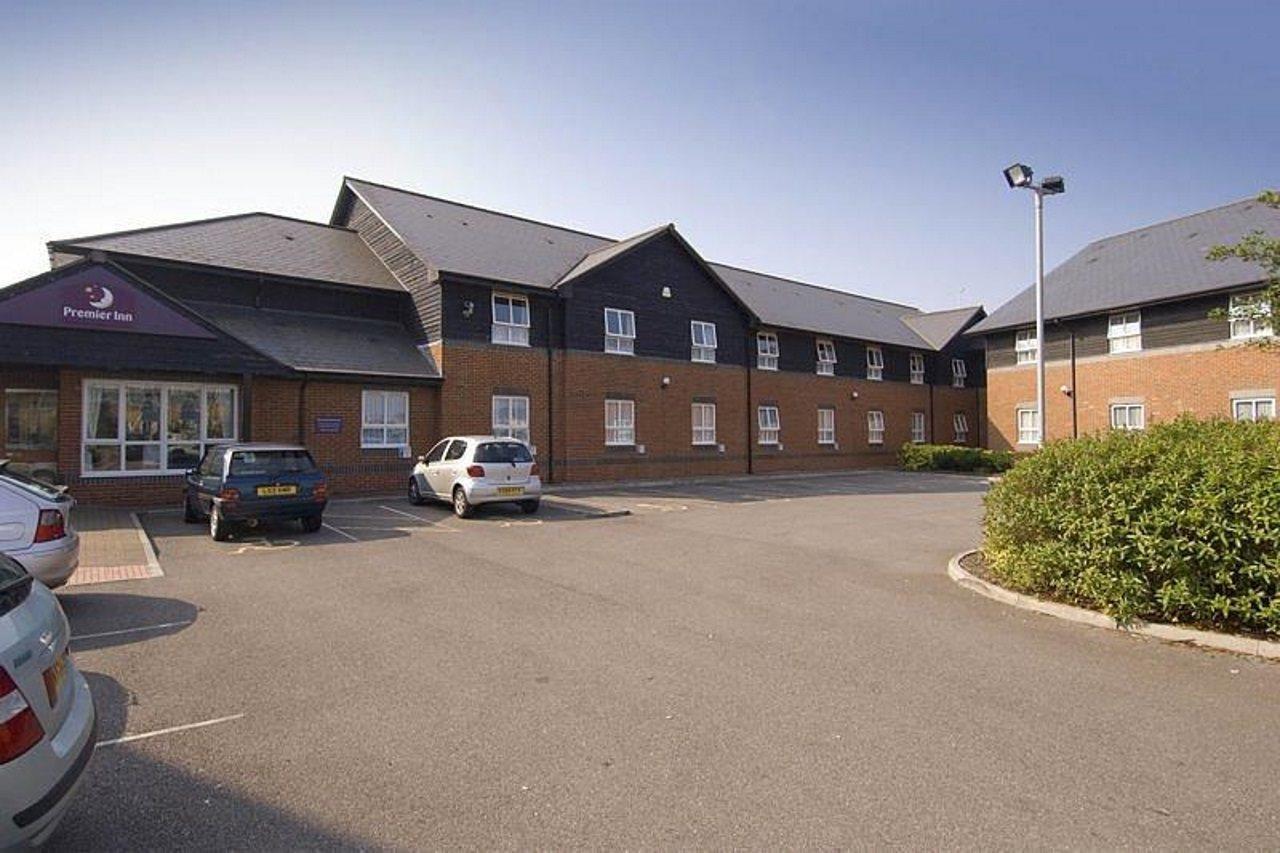 Premier Inn Portishead Buitenkant foto